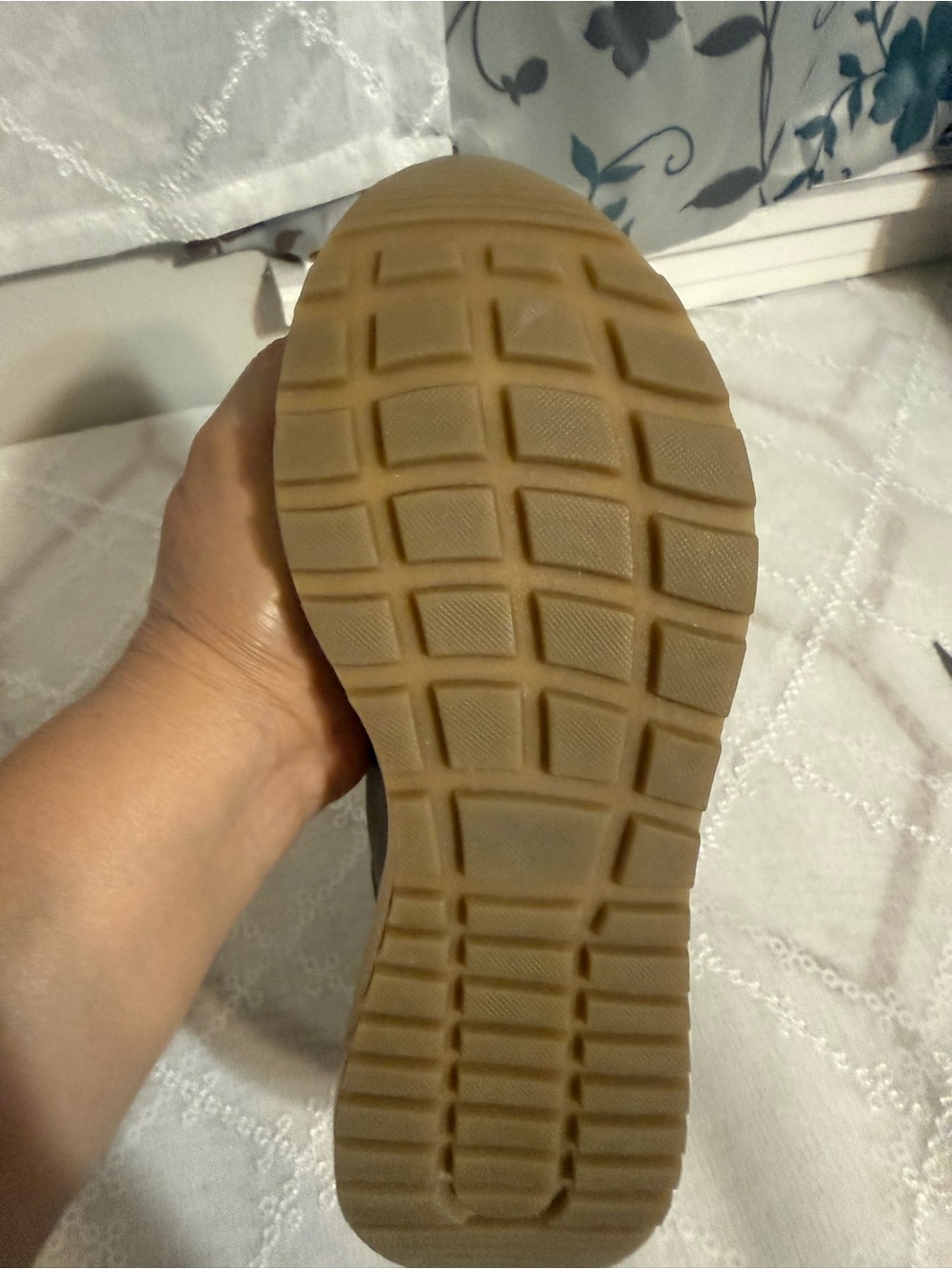 Skechers Quilted Ankle Snow Boots in Taupe with Gold Trim - Picture 6 of 7